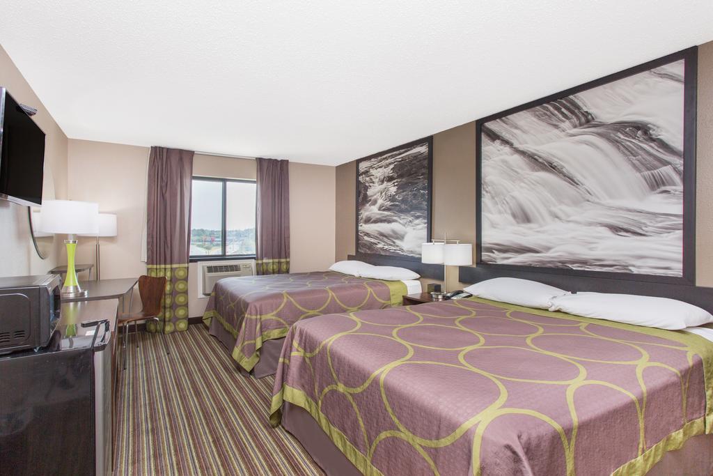 Отель Super 8 By Wyndham Columbus Airport Экстерьер фото